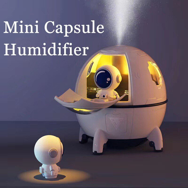 Cute Astronaut USB Humidifier & Diffuser – 220ml LED Night Lamp